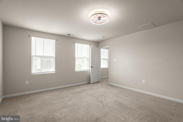 321 TICKSEED CT, Bunker Hill, WV 25413