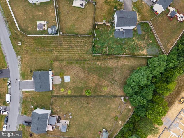 321 TICKSEED CT, Bunker Hill, WV 25413