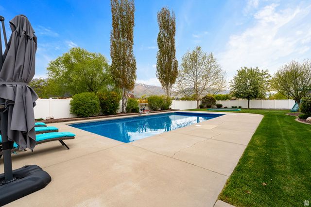 171 S PRESTON ST, Kaysville, UT 84037