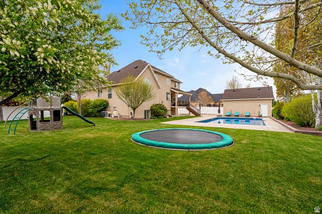 171 S PRESTON ST, Kaysville, UT 84037