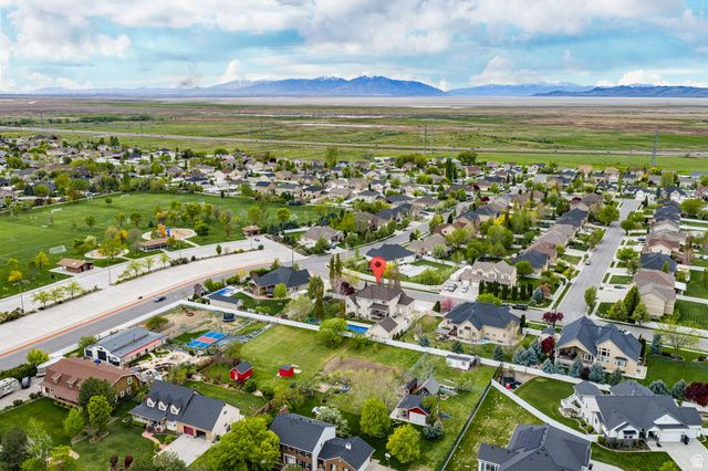 171 S PRESTON ST, Kaysville, UT 84037