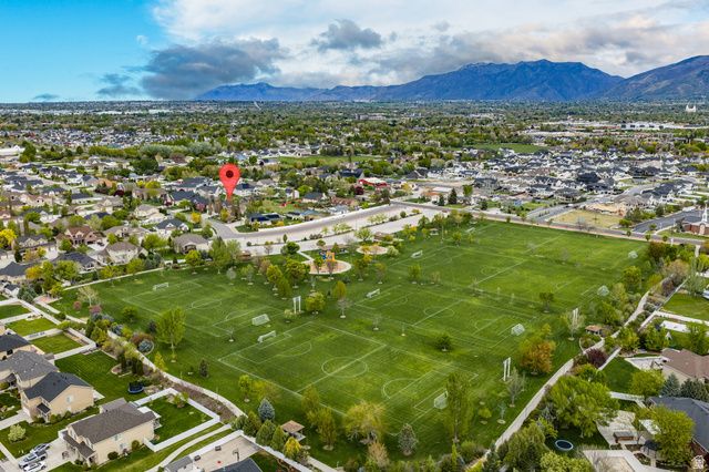 171 S PRESTON ST, Kaysville, UT 84037