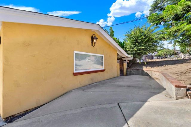 4324 Miriam Place, La Mesa, CA 91941