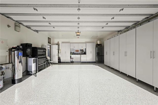 16555 Via Los Caballeros, Riverside, CA 92504