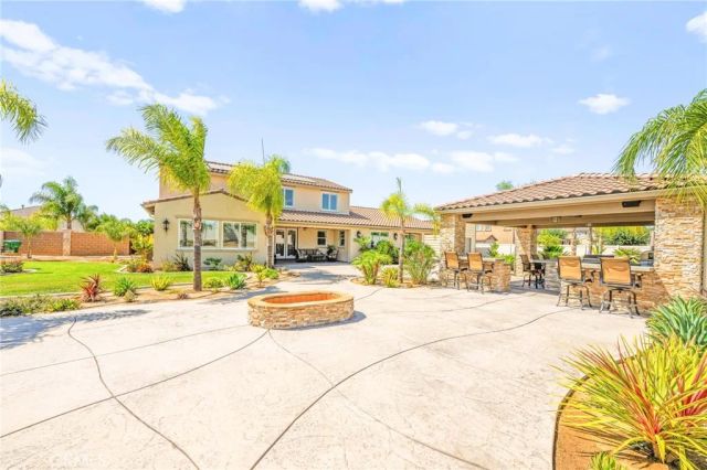 16555 Via Los Caballeros, Riverside, CA 92504