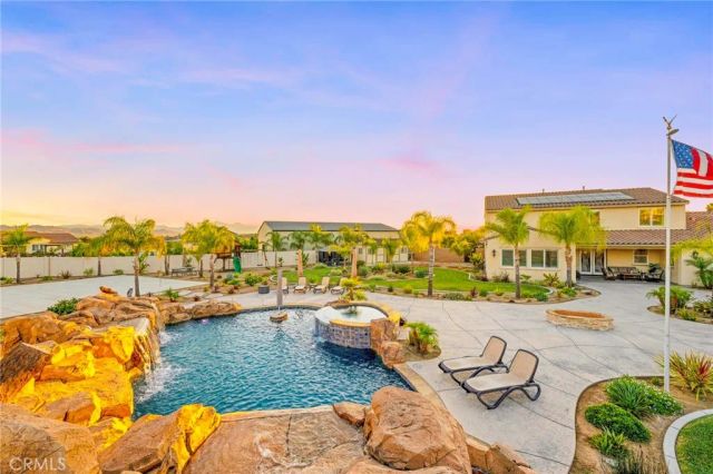 16555 Via Los Caballeros, Riverside, CA 92504