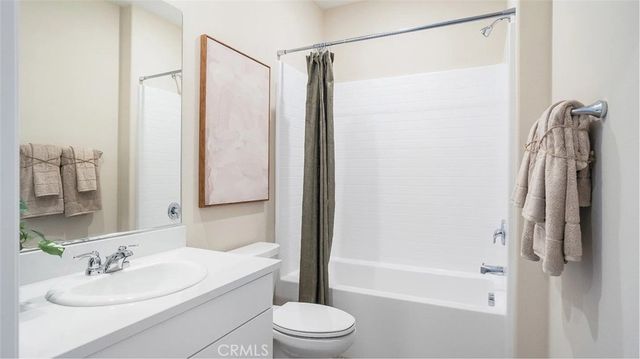 17883 McKenzie Court, Hesperia, CA 92345