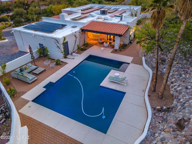 4235 E Coronado Drive, Tucson, AZ 85718