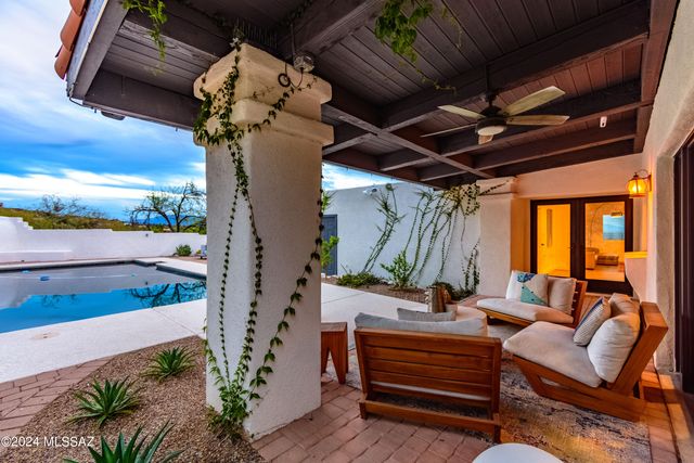 4235 E Coronado Drive, Tucson, AZ 85718