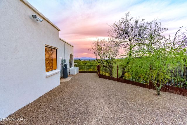 4235 E Coronado Drive, Tucson, AZ 85718