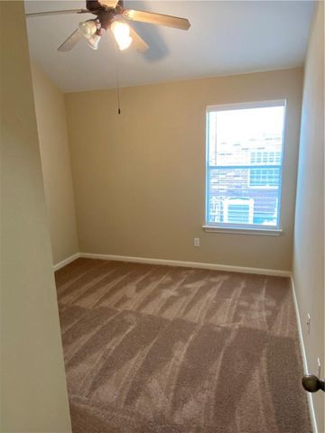 1013 Kensington Castle TRL, Pflugerville, TX 78660