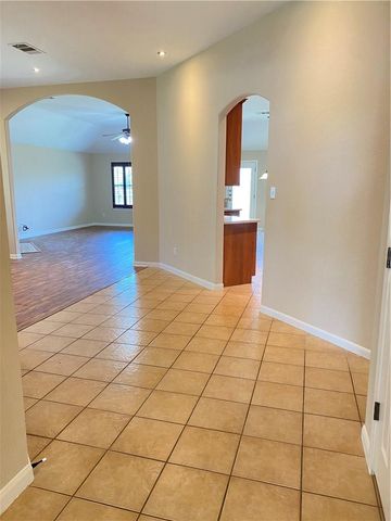 1013 Kensington Castle TRL, Pflugerville, TX 78660