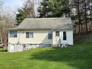 71 Twp Rd 1075, Bergholz, OH 43908