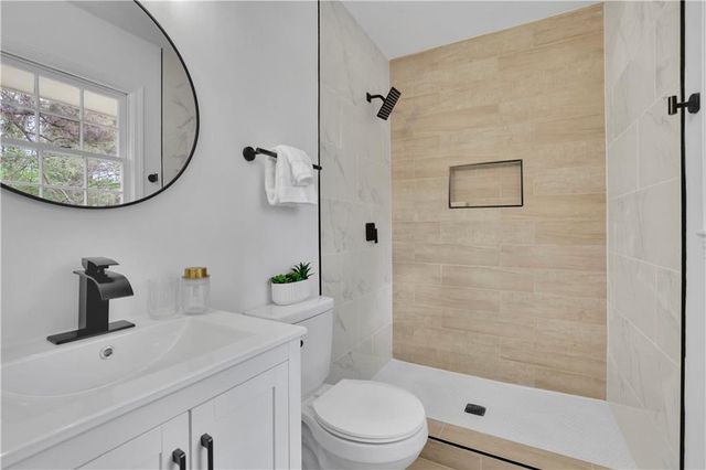 4399 Chelou Drive, Austell, GA 30106