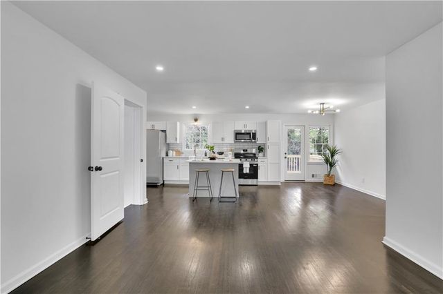 4399 Chelou Drive, Austell, GA 30106