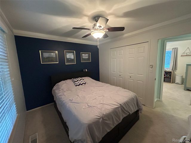 41950 Clayton Street, Clinton Charter Township, MI 48038