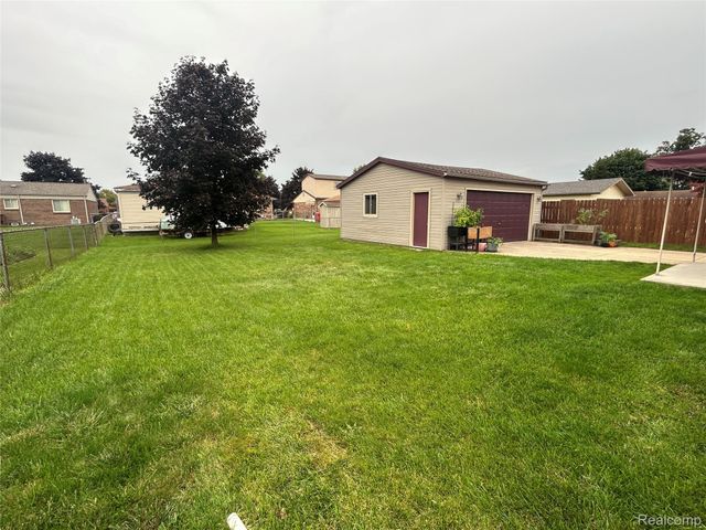41950 Clayton Street, Clinton Charter Township, MI 48038