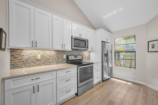 208 LIGHTHOUSE COURT, Safety Harbor, FL 34695