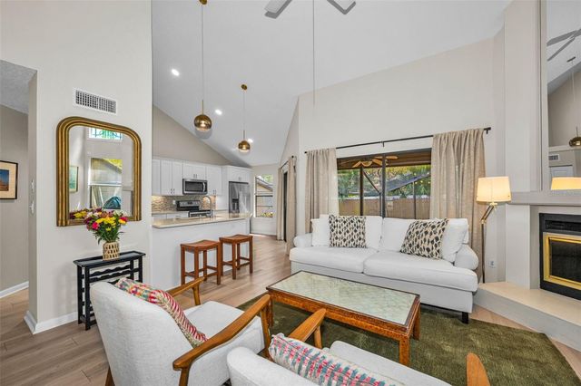 208 LIGHTHOUSE COURT, Safety Harbor, FL 34695