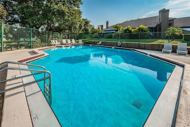 208 LIGHTHOUSE COURT, Safety Harbor, FL 34695