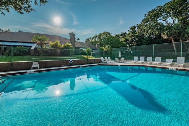 208 LIGHTHOUSE COURT, Safety Harbor, FL 34695