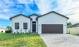 3922 NW 41st TER, Cape Coral, FL 33993