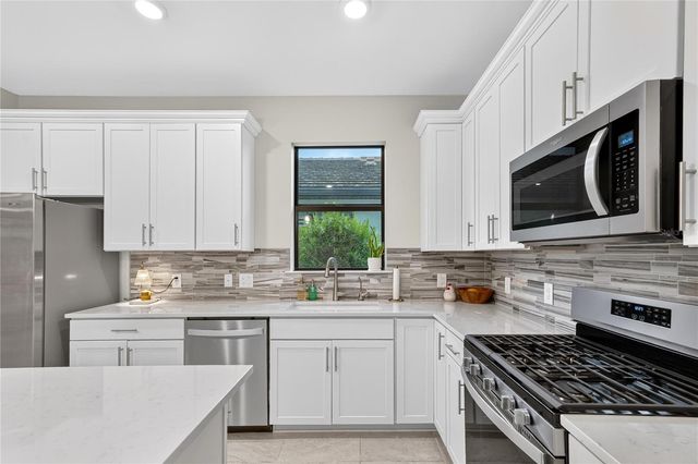 6204 FISH EAGLE COURT, Nokomis, FL 34275