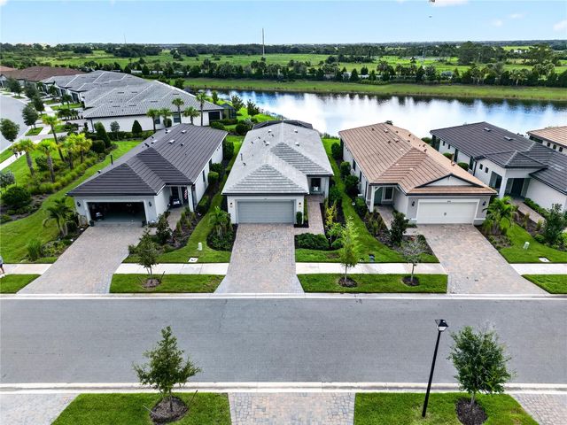 6204 FISH EAGLE COURT, Nokomis, FL 34275