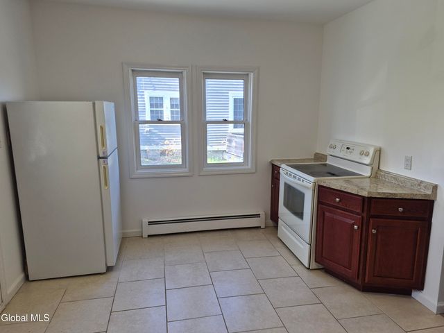 22-24 Campbell Avenue, Castleton-on-hudson, NY 12033