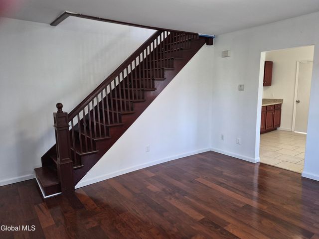 22-24 Campbell Avenue, Castleton-on-hudson, NY 12033