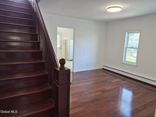 22-24 Campbell Avenue, Castleton-on-hudson, NY 12033