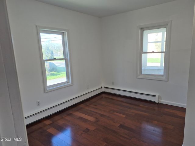 22-24 Campbell Avenue, Castleton-on-hudson, NY 12033