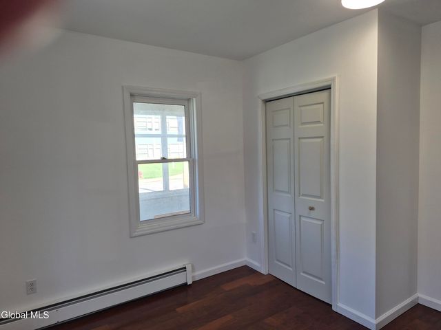 22-24 Campbell Avenue, Castleton-on-hudson, NY 12033