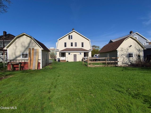22-24 Campbell Avenue, Castleton-on-hudson, NY 12033