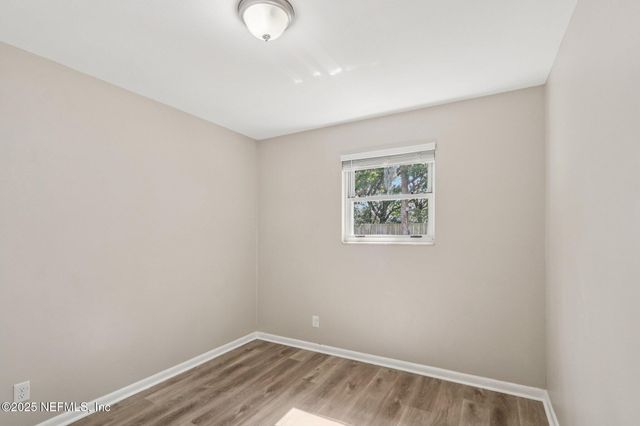 6770 TINKERBELL Lane, Jacksonville, FL 32210