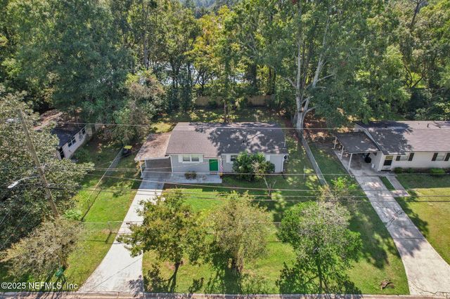 6770 TINKERBELL Lane, Jacksonville, FL 32210