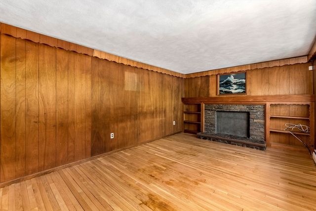 2 Greenbrook Rd, Boston, MA 02136