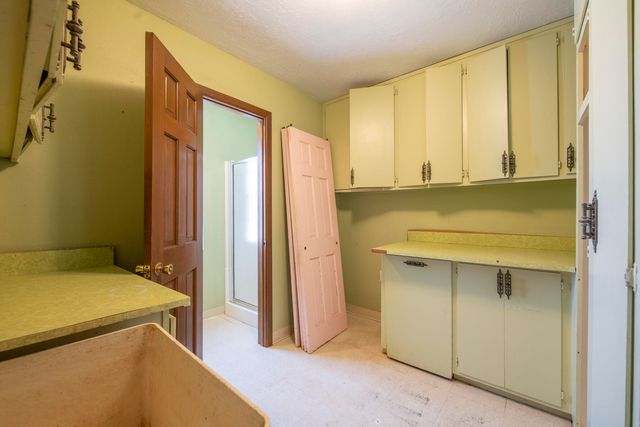 350 Applewood Road, Corrales, NM 87048