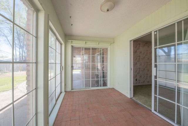 350 Applewood Road, Corrales, NM 87048