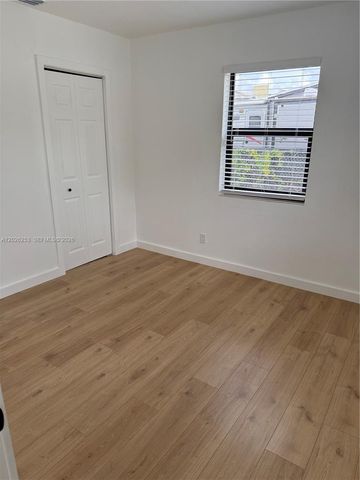 813 NW 6th Ave, Florida City, FL 33034