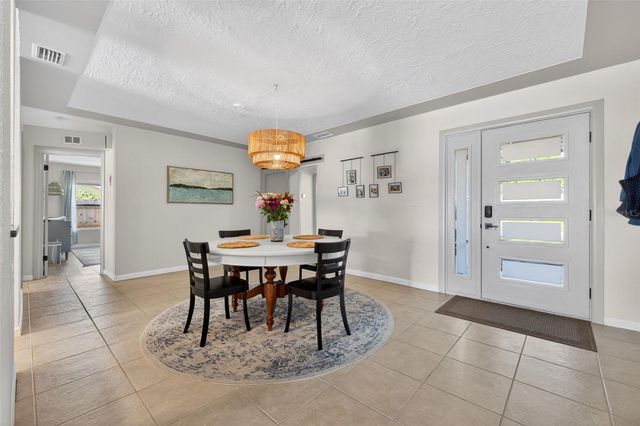 8848 SUNLIT COVE DRIVE NE, St Petersburg, FL 33702