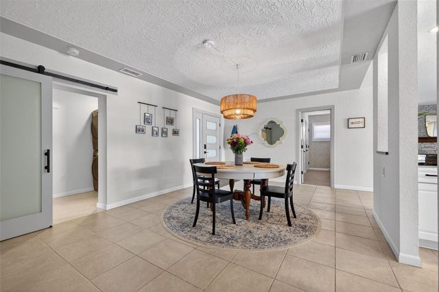 8848 SUNLIT COVE DRIVE NE, St Petersburg, FL 33702