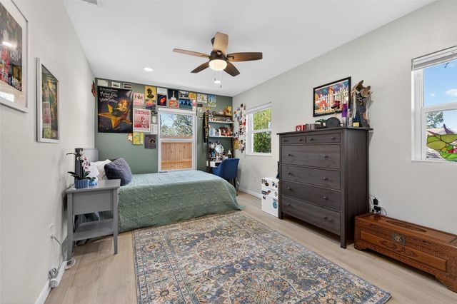 8848 SUNLIT COVE DRIVE NE, St Petersburg, FL 33702