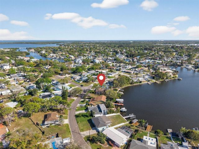 8848 SUNLIT COVE DRIVE NE, St Petersburg, FL 33702