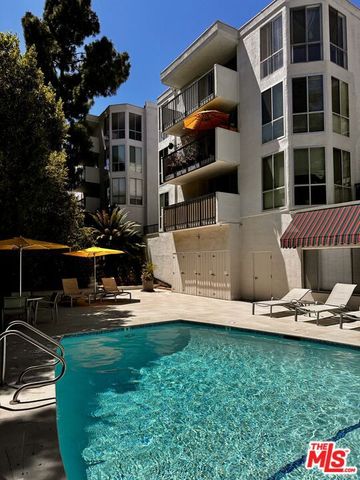 8530 Holloway Drive 222, West Hollywood, CA 90069