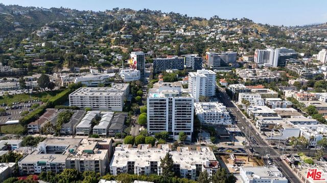 8530 Holloway Drive 222, West Hollywood, CA 90069