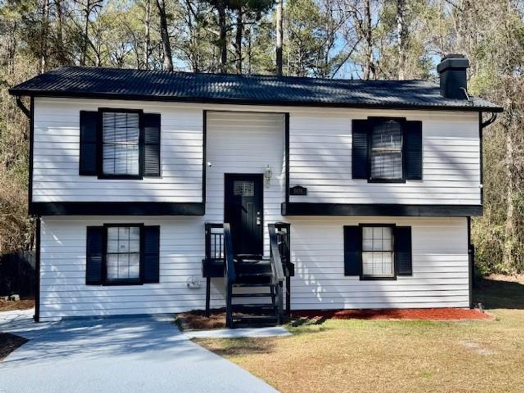 5436 Brisbane Court, Lithonia, GA 30038