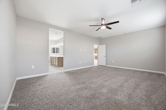 19045 W SHEFFER Avenue, Buckeye, AZ 85326