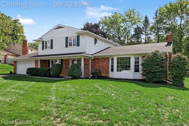4463 Westover Drive, West Bloomfield Charter Township, MI 48323