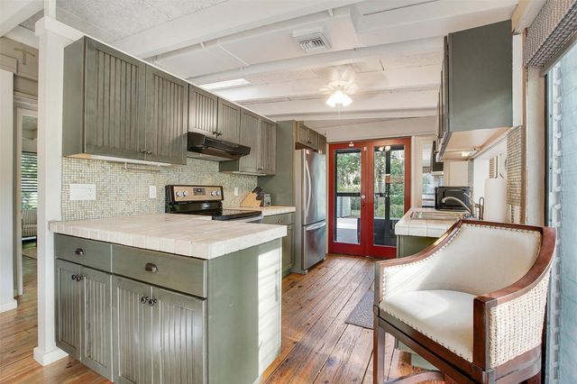 301-311 SW 14 Way, Fort Lauderdale, FL 33312